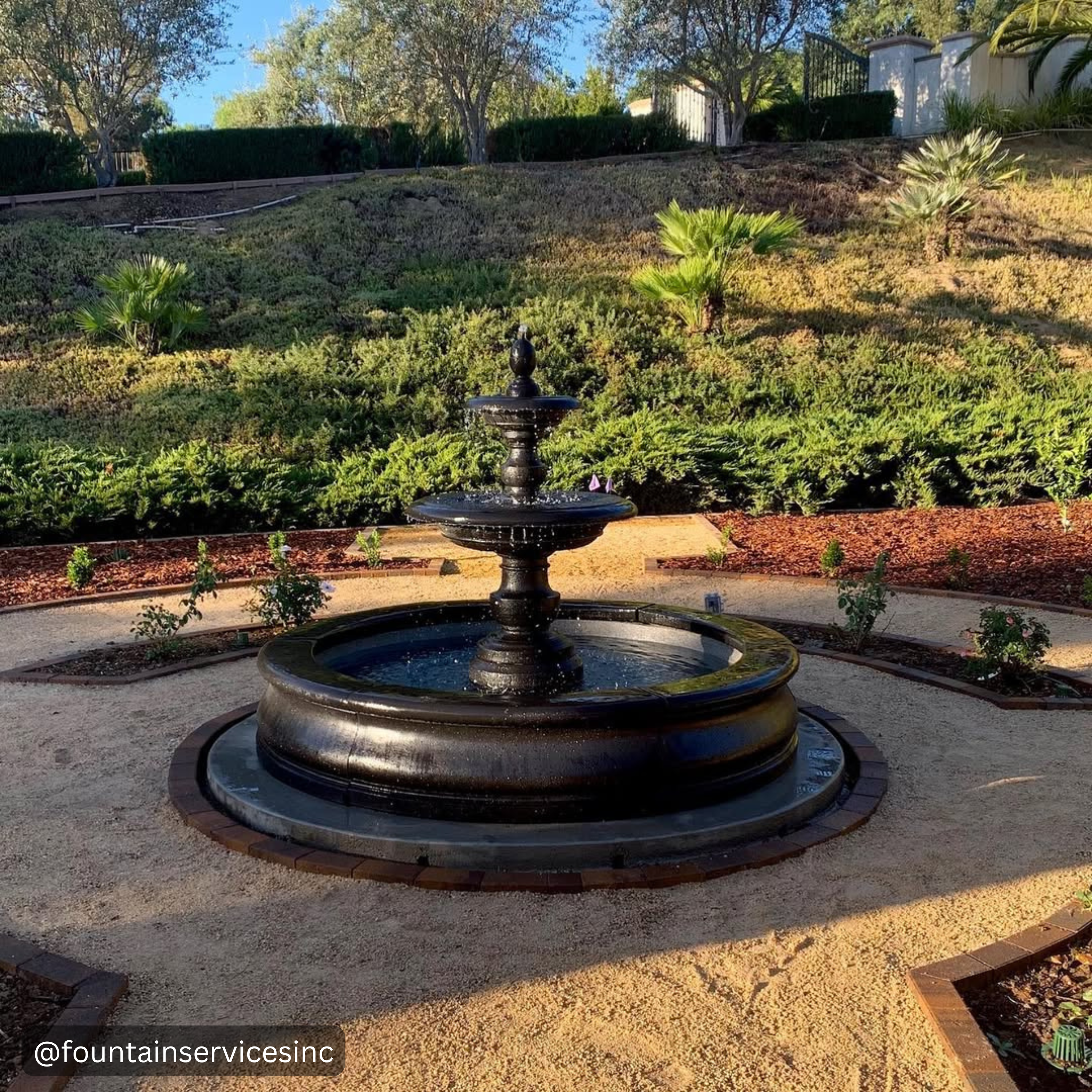 Caterina Tiered Large Outdoor Fountain in Basin