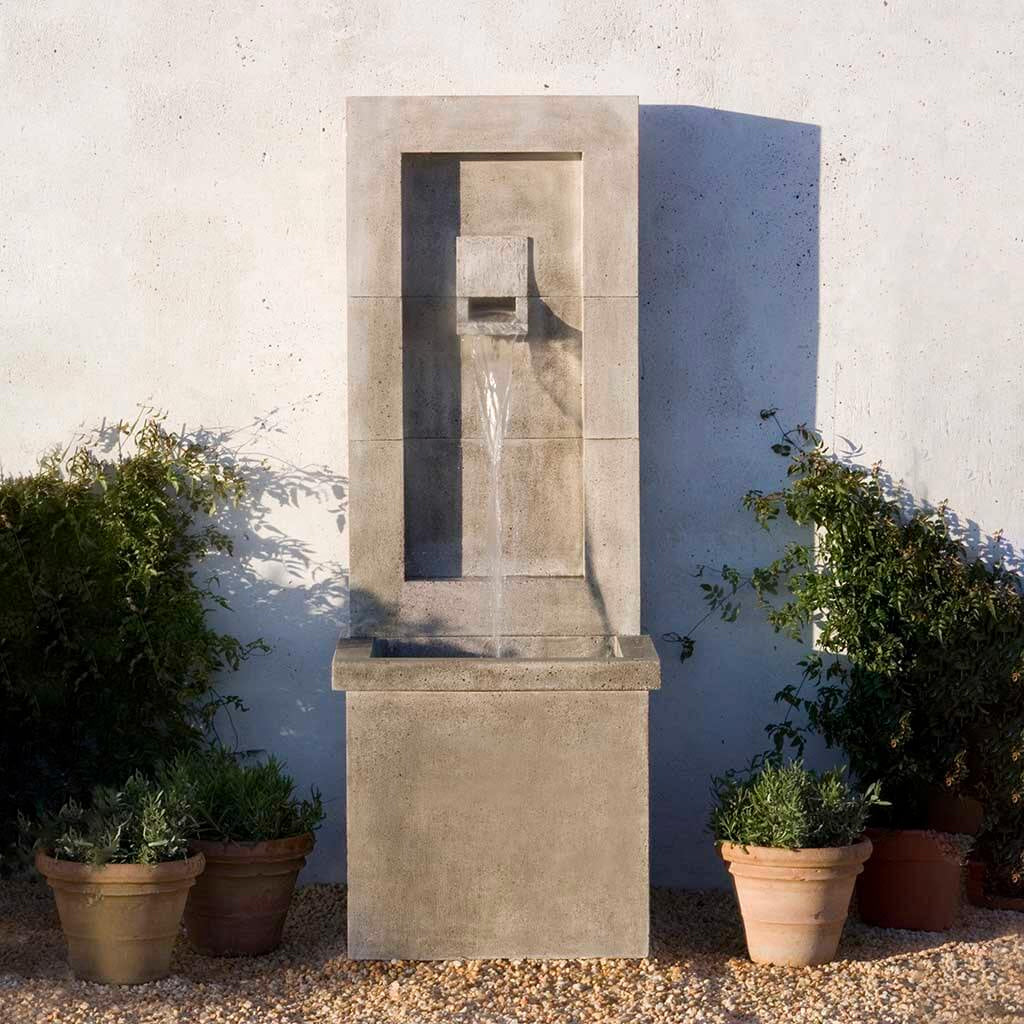 Moderne Wall Fountain | Modern Water Feature – Soothing Company