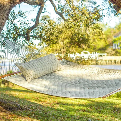 How an Outdoor Hammock Can Ignite Romance at Home