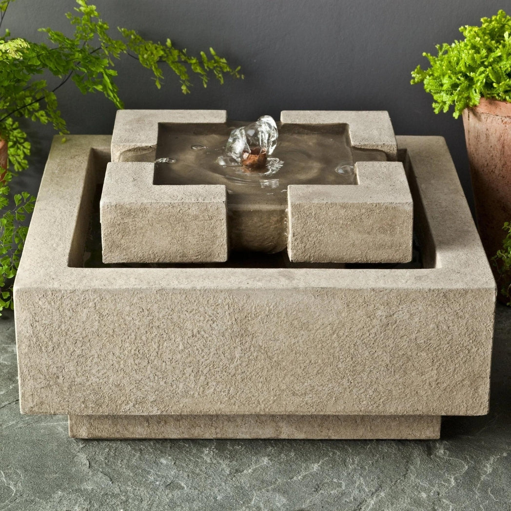 M-Series Escala Water Fountain in Nero Nuovo Color