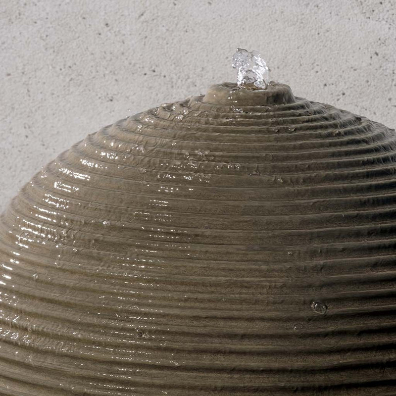 Ribbed Sphere Fountain