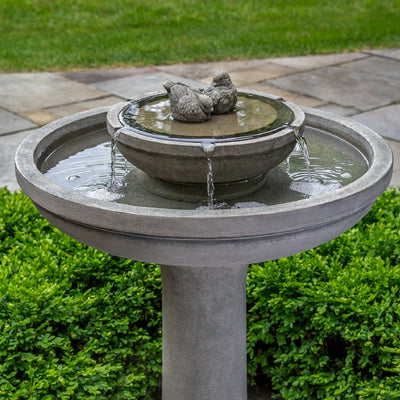 Dolce Nido Outdoor Bird Water Fountain