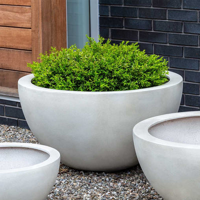 Piccadilly Planter Ivory Lite®