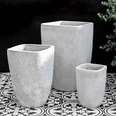 Teo Planter in White Coral Set of 3