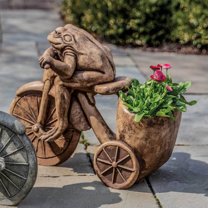 TricycleFrogPlanter3_720x.jpg?