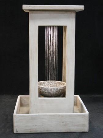 Smooth Center Rain Fountain with Bowl and Square Basin